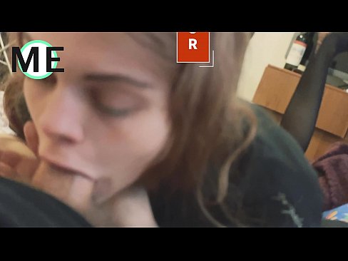 ❤️ 喉咙的鸡巴，撕裂的连裤袜和撕裂的高跟鞋很好地满足了 ❤ Sex video