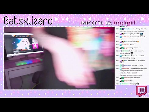 ❤️ 游戏玩家忘了关闭流媒体，在直播中喷出。 ❤ Sex video